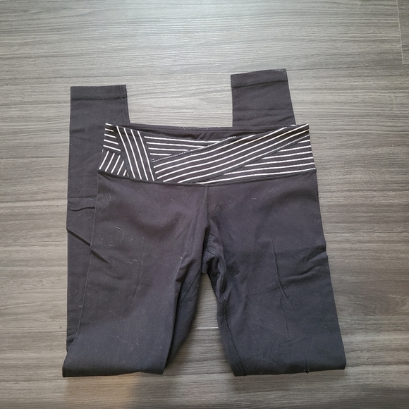 Lululemon Leggings Size 8 - Picture 2 of 3